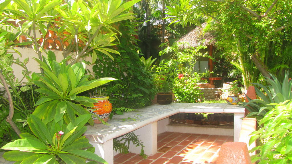 La Paloma Oceanfront Retreat Hotel ซาน พาทริชิโอ เมลาเก ภายนอก รูปภาพ